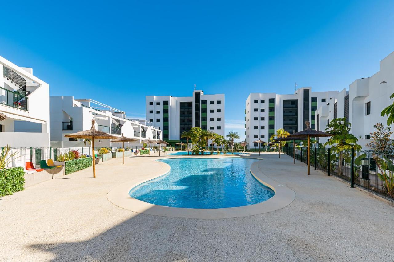 Apartamento Milan Campoamor Exterior foto